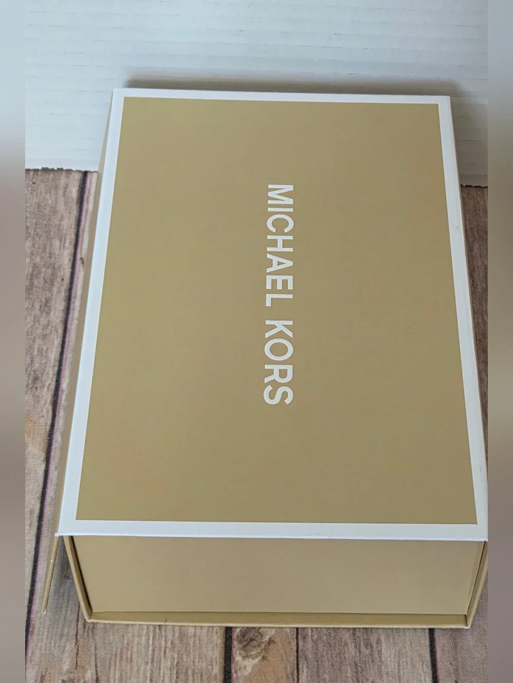 Michael Kors Gift Box White Ribbon Included